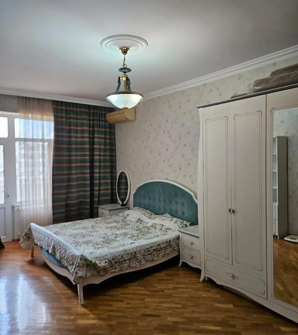 Spacious And Comfortable 3-Room Apartment ,Prime Central Location Baku