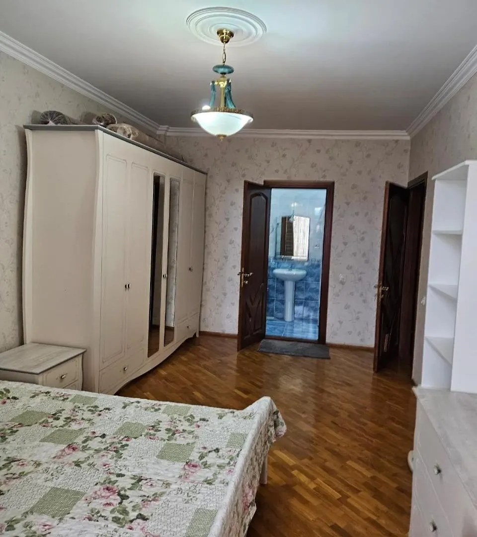 Spacious And Comfortable 3-Room Apartment ,Prime Central Location Baku